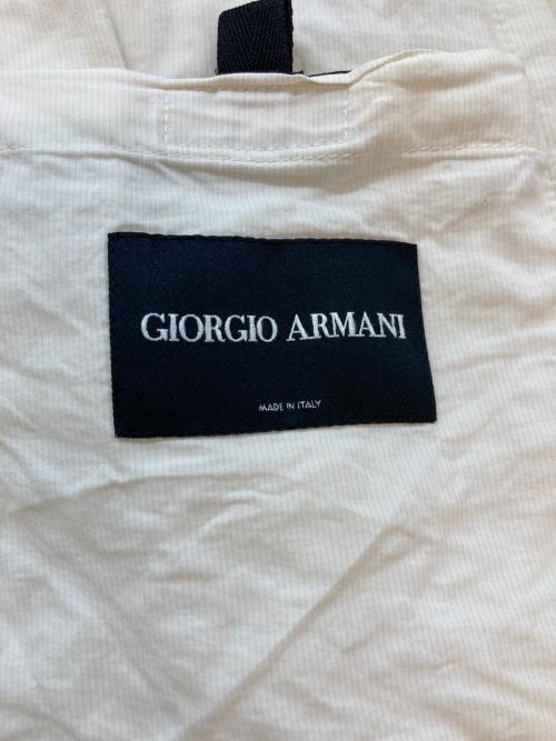 GIORGIO ARMANI（ジョルジオアルマーニ）GIORGIO ARMANI (ジョルジオアルマーニ) テーラードジャケット ホワイト サイズ:SIZE 52の古着・服飾アイテム