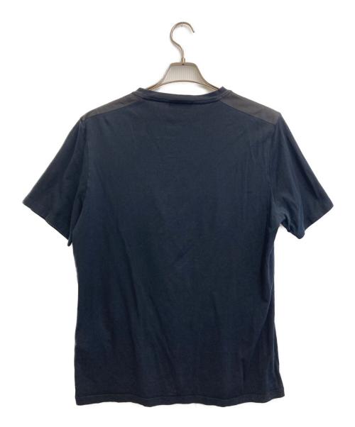 PRADA（プラダ）PRADA (プラダ) ラバーロゴポケットTシャツ ブラック サイズ:Lの古着・服飾アイテム