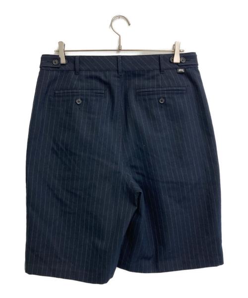 stussy（ステューシー）stussy (ステューシー) 24SS volume pleated short stripe ネイビー サイズ:SIZE 32の古着・服飾アイテム