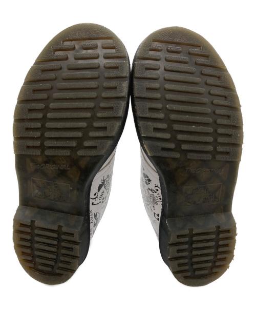 Dr.Martens（ドクターマーチン）Dr.Martens (ドクターマーチン) 1461 SCRIBBLE ホワイト サイズ:UK5　　の古着・服飾アイテム