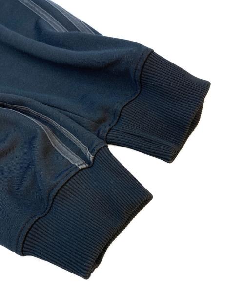 FRED PERRY（フレッドペリー）FRED PERRY (フレッドペリー) トラックジャケット ブラック サイズ:SIZE Mの古着・服飾アイテム