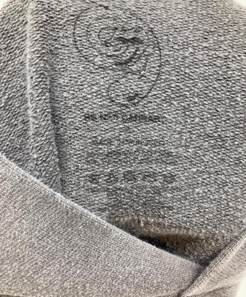 RS No.9 CARNABY（アールエス・ナンバーナイン・カーナビィ）RS No.9 CARNABY (アールエス・ナンバーナイン・カーナビィ) プリントパーカー グレー サイズ:不明の古着・服飾アイテム