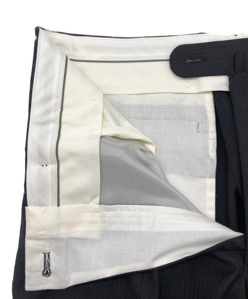 D'URBAN（ダーバン）D'URBAN (ダーバン) LORO PIANA (ロロピアーナ) シャドーストライプ2Bスーツ ブラック サイズ:92A5の古着・服飾アイテム