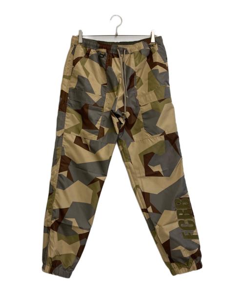 F.C.R.B.（エフシーレアルブリストル）F.C.R.B. (エフシーレアルブリストル) 20AW REVERSIBLE TRACK PANT ベージュ×カーキ サイズ:SIZE Lの古着・服飾アイテム