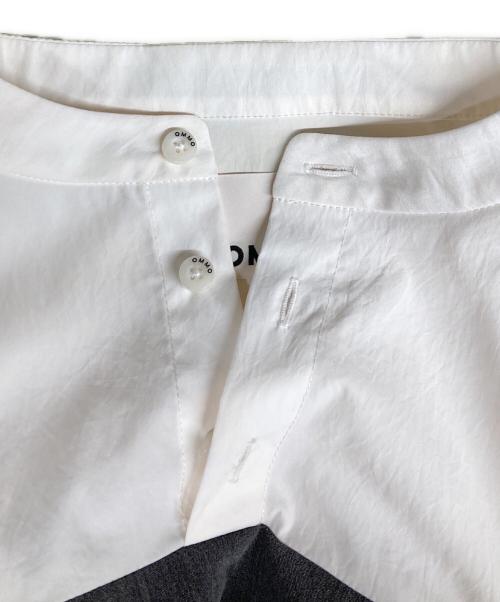 OMMO（オーエムエムオー）OMMO (オーエムエムオー) IRREGULAR PATTERN DOCKING SH グレー サイズ:SIZE Freeの古着・服飾アイテム