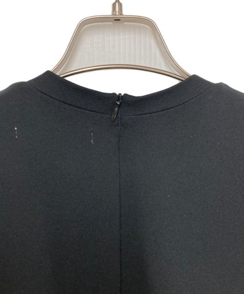 UN3D.（アンスリード）UN3D. (アンスリード) ターンオーバーカットワンピース ブラック サイズ:SIZE S(36)の古着・服飾アイテム
