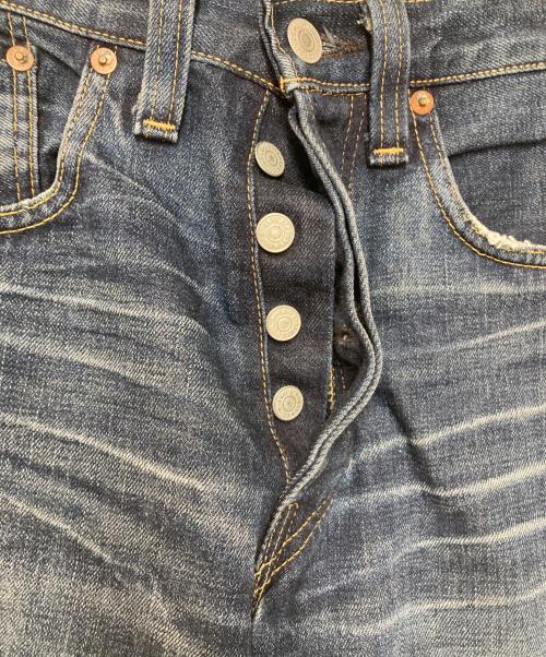 LEVI'S VINTAGE CLOTHING（リーバイス ビンテージ クロージング）LEVI'S VINTAGE CLOTHING (リーバイス ビンテージ クロージング) 00s 501XX セルヴィッチデニムパンツ インディゴ サイズ:Ｗ31 Ｌ34の古着・服飾アイテム