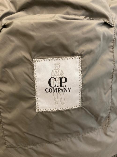 C.P COMPANY（シーピーカンパニー）C.P COMPANY (シーピーカンパニー) PRO-TEK ダウンジャケット オリーブ サイズ:SIZE 44の古着・服飾アイテム