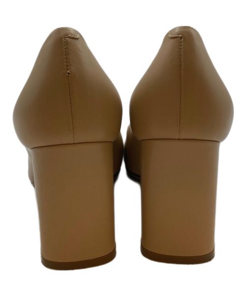 PELLICO（ペリーコ）PELLICO (ペリーコ) ミレナ スクエアトゥチャンキーヒールパンプス ベージュ サイズ:SIZE 22.5cmの古着・服飾アイテム