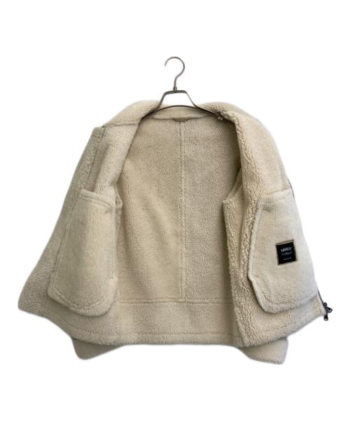 EMMETI（エンメティ）EMMETI (エンメティ) ORWELL ムートンB-3フライトジャケット ベージュ サイズ:SIZE 42の古着・服飾アイテム