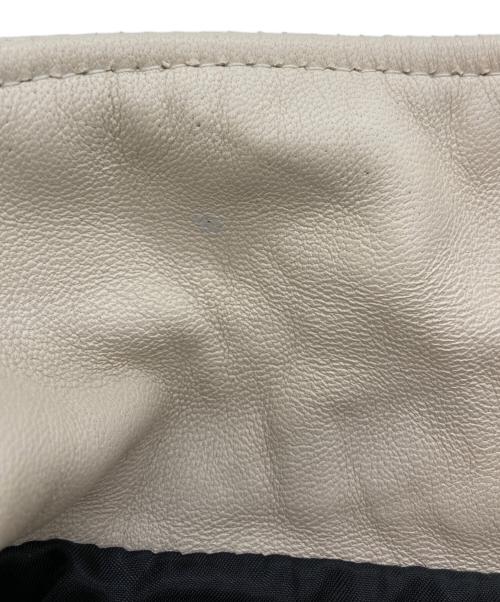 AVIREX（アヴィレックス）AVIREX (アヴィレックス) ラムレザージャケット ベージュ サイズ:SIZE Mの古着・服飾アイテム