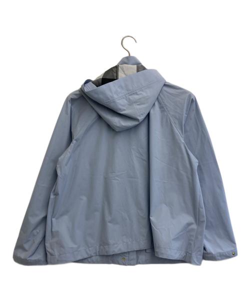 BLUE LABEL CRESTBRIDGE（ブルーレーベルクレストブリッジ）BLUE LABEL CRESTBRIDGE (ブルーレーベルクレストブリッジ) ストレッチプルーフクロスマウンテンパーカー スカイブルー サイズ:SIZE 38の古着・服飾アイテム