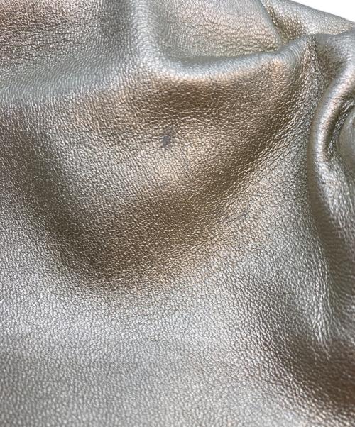 LOEWE（ロエベ）LOEWE (ロエベ) フリンジショルダーバッグ シルバーの古着・服飾アイテム