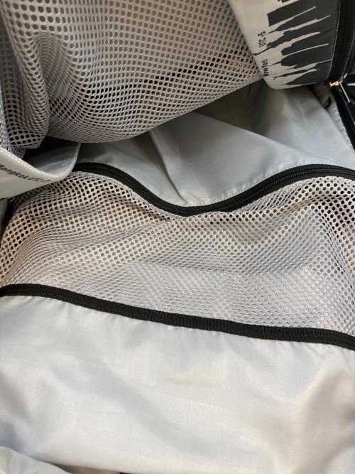 BACH（バッハ）BACH (バッハ) BACKPACKS TRAVELSTAR 40 ブラックの古着・服飾アイテム
