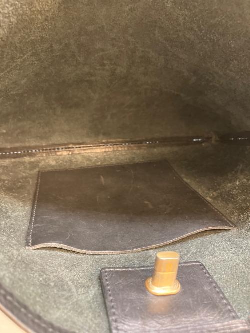 HENDER SCHEME（エンダースキーマ）Hender Scheme (エンダースキーマ) Twist Buckle Bag S ブラックの古着・服飾アイテム