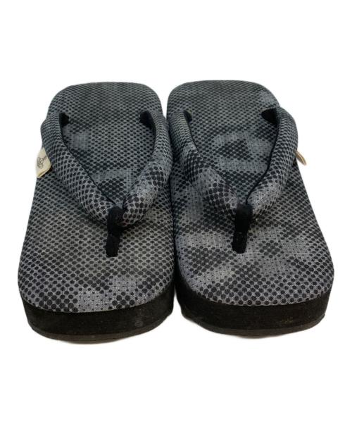 Vivienne Westwood（ヴィヴィアンウエストウッド）Vivienne Westwood (ヴィヴィアンウエストウッド) シャークソール下駄サンダル ブラック×グレー サイズ:SIZE Freeの古着・服飾アイテム