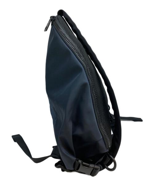 Onitsuka Tiger（オニツカタイガー）Onitsuka Tiger (オニツカタイガー) MINI BACK PACK ネイビーの古着・服飾アイテム