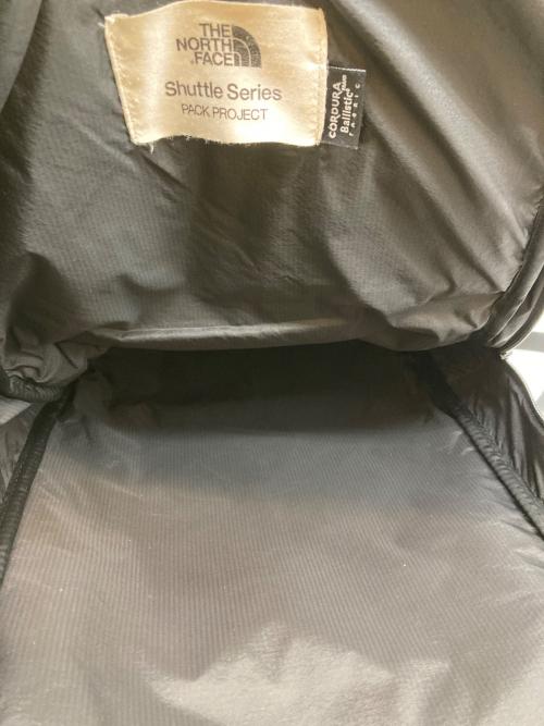 THE NORTH FACE（ザ ノース フェイス）THE NORTH FACE (ザ ノース フェイス) Shuttle Daypack ブラックの古着・服飾アイテム