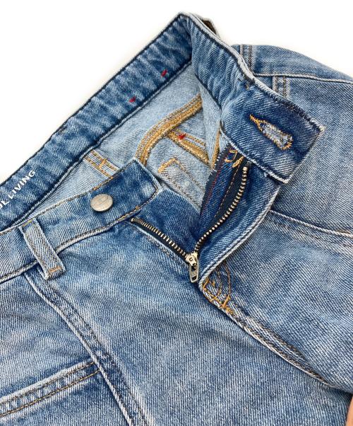 DIESEL（ディーゼル）DIESEL (ディーゼル) D-AKII フレアデニムパンツ ブルー サイズ:SIZE 24の古着・服飾アイテム