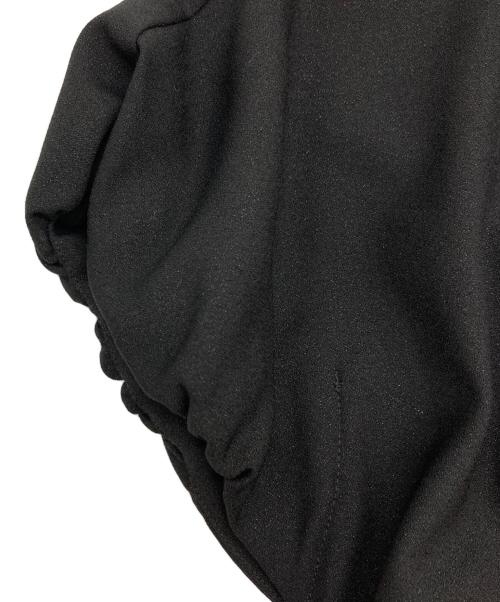 JENNE（ジェンヌ）JENNE (ジェンヌ) パールボタンギャザータイトワンピース ブラック サイズ:Sの古着・服飾アイテム