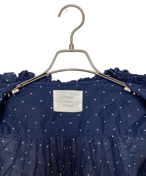 crinkle crinkle crinkle（クリンクル クリンクル クリンクル）crinkle crinkle crinkle (クリンクル クリンクル クリンクル) frill collar blouse ネイビー サイズ:Fの古着・服飾アイテム