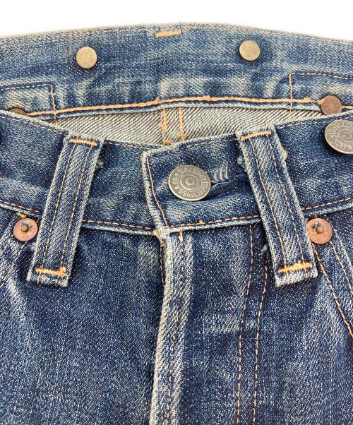 LEVI'S VINTAGE CLOTHING（リーバイス ビンテージ クロージング）LEVI'S VINTAGE CLOTHING (リーバイス ビンテージ クロージング) シンチバックセルヴィッチデニムパンツ インディゴ サイズ:SIZE 76cm (W30)の古着・服飾アイテム