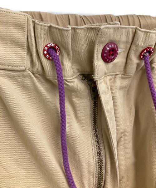 CUNE（キューン）CUNE (キューン) 6連チノパン ベージュ サイズ:3の古着・服飾アイテム
