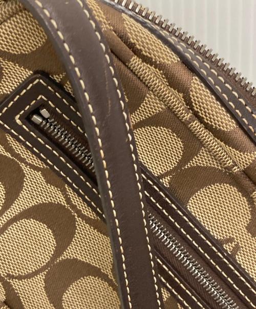 COACH（コーチ）COACH (コーチ) シグネチャーョルダーバッグ ブラウン×ベージュの古着・服飾アイテム