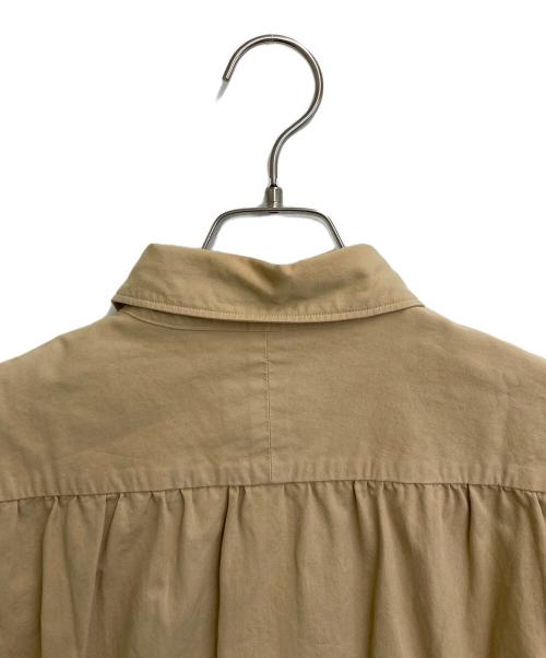 BRU NA BOINNE（ブルーナボイン）BRU NA BOINNE (ブルーナボイン) サピエンスC ホワイトシャツ ベージュ サイズ:SIZE Sの古着・服飾アイテム