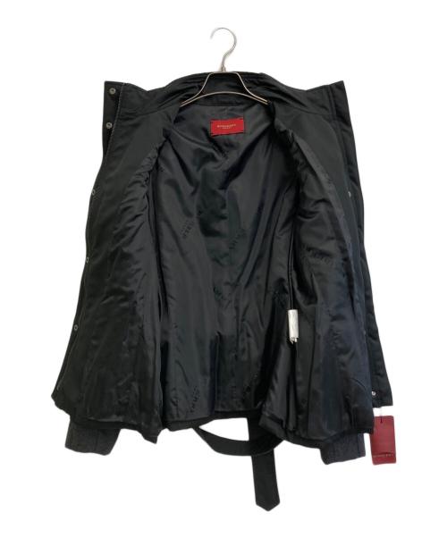 BURBERRY LONDON（バーバリーロンドン）BURBERRY LONDON (バーバリーロンドン) 切り替えショートコート ブラック サイズ:SIZE 46 未使用品の古着・服飾アイテム