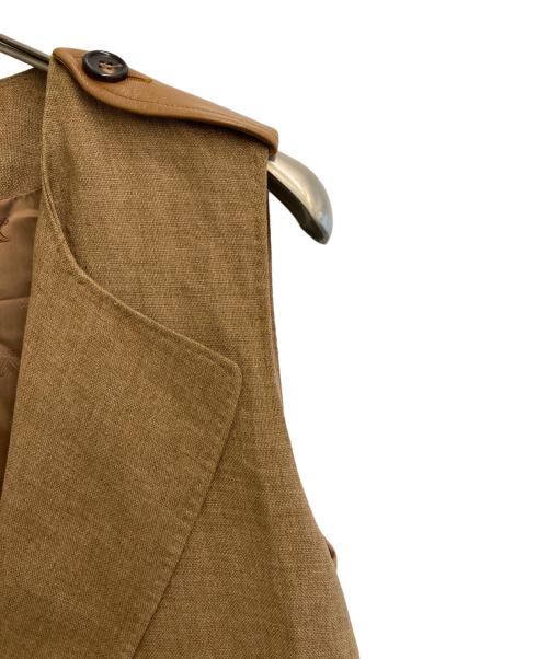 MaxMara（マックスマーラ）MaxMara (マックスマーラ) リネン レザーフラップポケットベスト ベージュ サイズ:40の古着・服飾アイテム