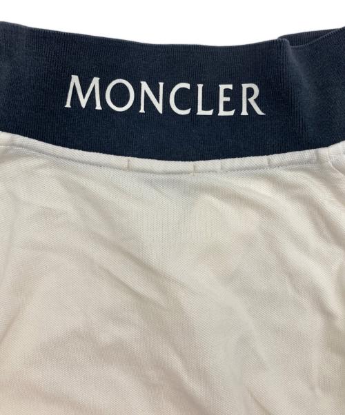 MONCLER（モンクレール）MONCLER (モンクレール) ポロシャツ ホワイト サイズ:SIZE Lの古着・服飾アイテム