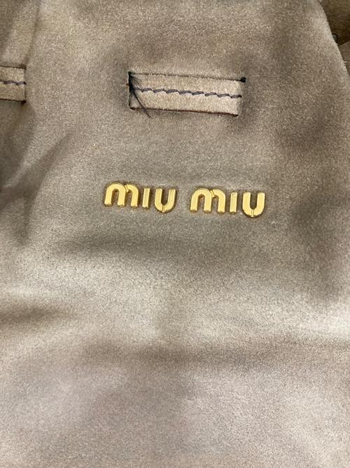 MIU MIU（ミュウミュウ）MIU MIU (ミュウミュウ) スウェードショルダーバッグ ブラウンの古着・服飾アイテム