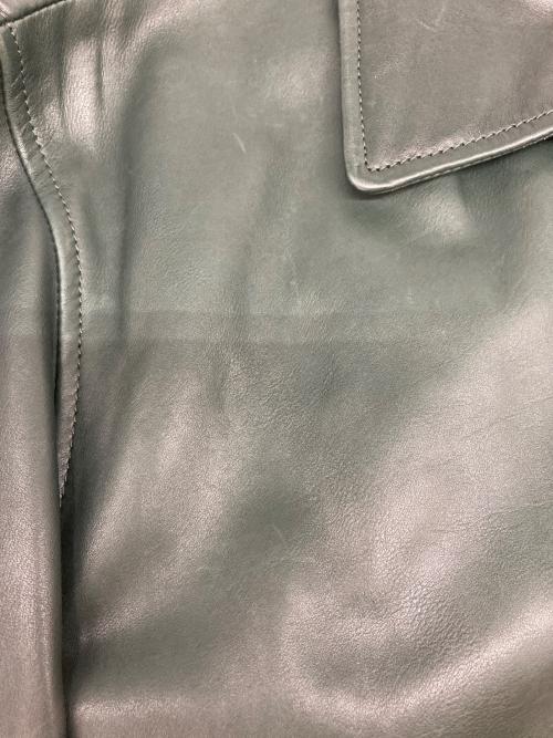 dunhill（ダンヒル）dunhill (ダンヒル) カーフスキンレザージャケット グリーン サイズ:SIZE OMの古着・服飾アイテム