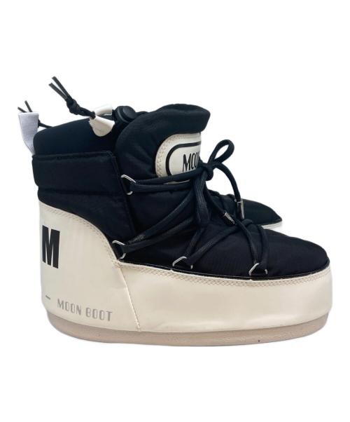 MSGM（エムエスジーエム）MSGM (エムエスジーエム) MOON BOOT (ムーンブーツ) ショートブーツ ホワイト×ブラック サイズ:SIZE 39/40の古着・服飾アイテム