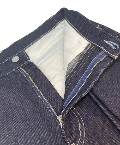Graphpaper（グラフペーパー）Graphpaper (グラフペーパー) Selvage Denim Two Tuck Tapered Pants インディゴ サイズ:SIZE 1の古着・服飾アイテム