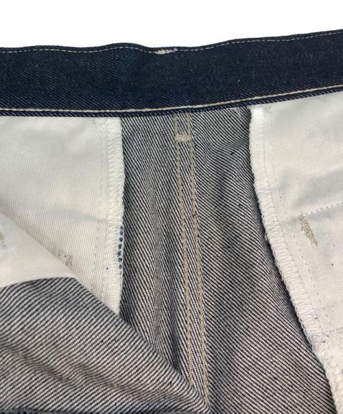 Graphpaper（グラフペーパー）Graphpaper (グラフペーパー) Selvage Denim Two Tuck Tapered Pants インディゴ サイズ:SIZE 1の古着・服飾アイテム