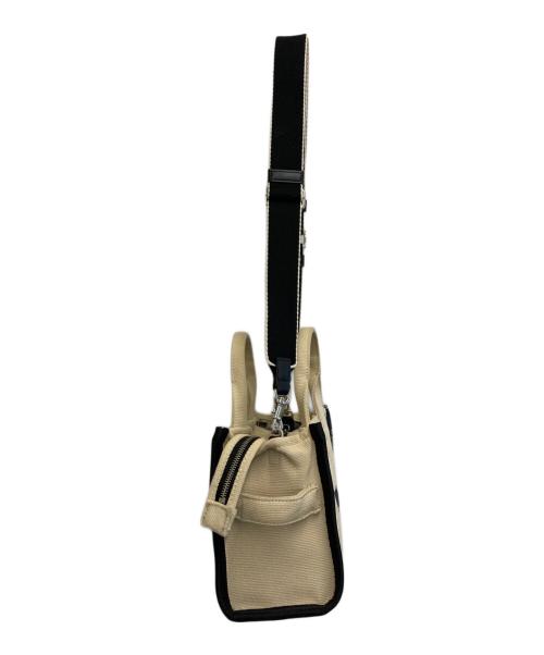 MARC JACOBS（マークジェイコブス）MARC JACOBS (マークジェイコブス) THE JACQUARD SMALL / MINI TOTE BAG アイボリーの古着・服飾アイテム