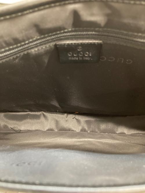 GUCCI（グッチ）GUCCI (グッチ) ショルダーバッグ ブラックの古着・服飾アイテム