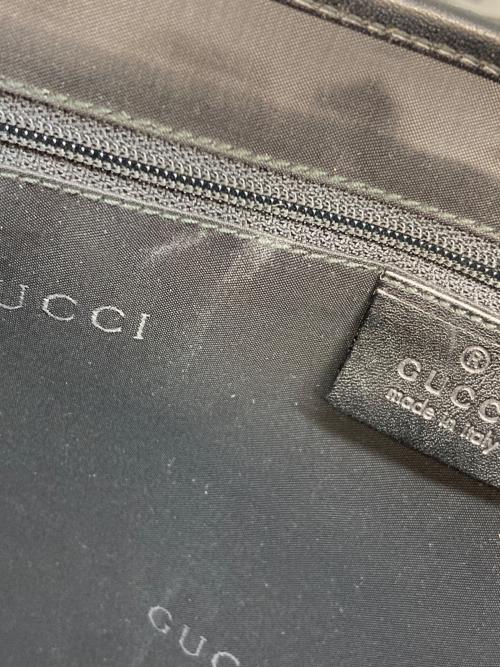 GUCCI（グッチ）GUCCI (グッチ) ショルダーバッグ ブラックの古着・服飾アイテム
