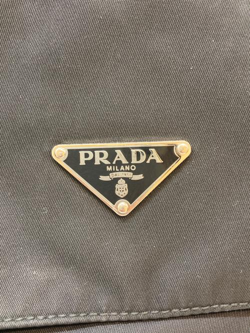 PRADA（プラダ）PRADA (プラダ) ナイロンメッセンジャーバック ブラックの古着・服飾アイテム
