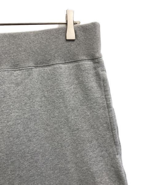 A BATHING APE（アベイシングエイプ）A BATHING APE (アベイシングエイプ) 1ST CAMO BACK SHARK SWEAT SHORT グレー×ベージュ サイズ:2XLの古着・服飾アイテム