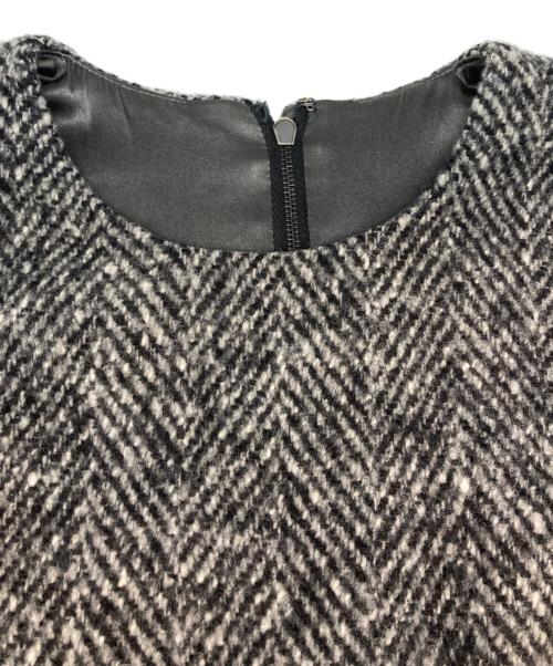DOLCE & GABBANA（ドルチェ＆ガッバーナ）DOLCE & GABBANA (ドルチェ＆ガッバーナ) ツイードキリカエワンピース グレー サイズ:SIZE 38の古着・服飾アイテム