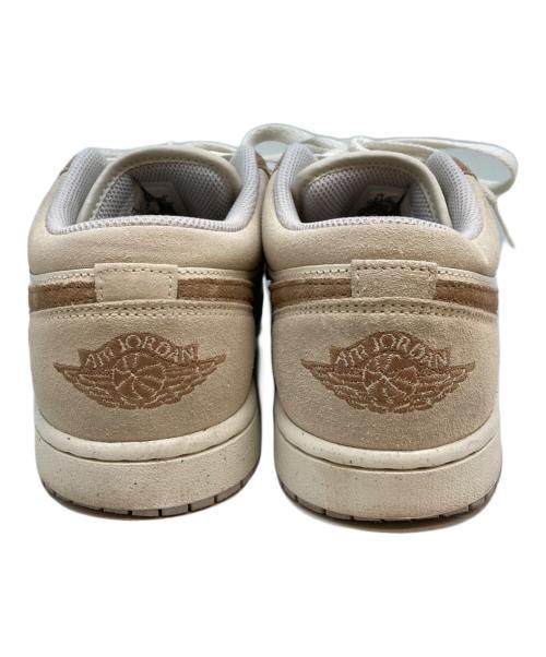NIKE（ナイキ）NIKE (ナイキ) Air Jordan 1 Low ベージュ×ホワイト サイズ:SIZE 26.5cmの古着・服飾アイテム