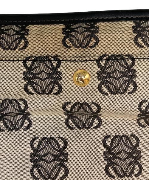LOEWE（ロエベ）LOEWE (ロエベ) アナグラムショルダーバッグ ブラック×ライトグレーの古着・服飾アイテム