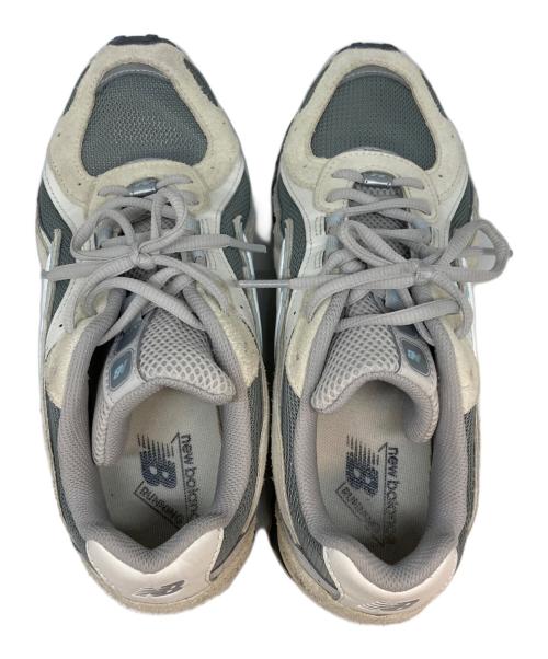 NEW BALANCE（ニューバランス）NEW BALANCE (ニューバランス) ローカットスニーカー グレー×ベージュ サイズ:SIZE 25cmの古着・服飾アイテム