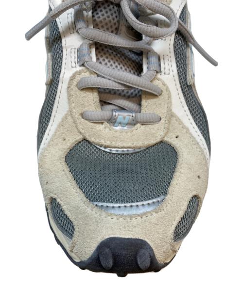 NEW BALANCE（ニューバランス）NEW BALANCE (ニューバランス) ローカットスニーカー グレー×ベージュ サイズ:SIZE 25cmの古着・服飾アイテム