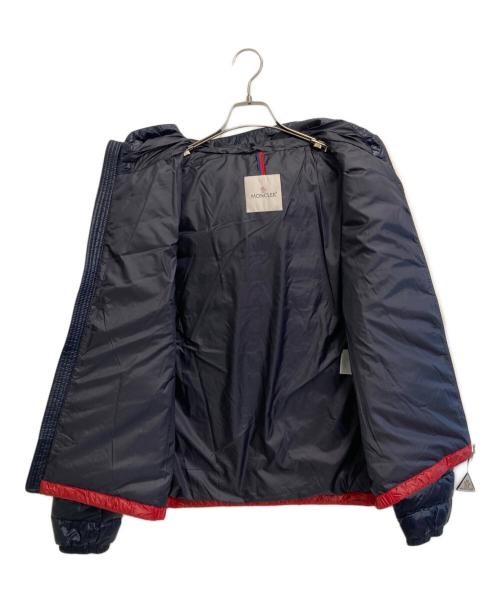 MONCLER（モンクレール）MONCLER (モンクレール) PALLISER GIUBBOTTO ダウンジャケット ネイビー×ホワイト サイズ:SIZE 3の古着・服飾アイテム
