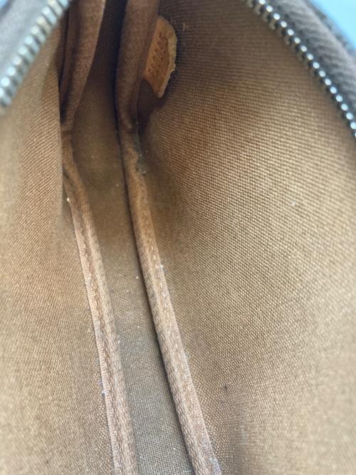 LOUIS VUITTON（ルイ ヴィトン）LOUIS VUITTON (ルイ ヴィトン) ミニポシェット ブラウンの古着・服飾アイテム