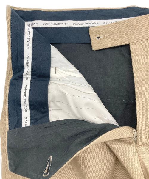 DOLCE & GABBANA（ドルチェ＆ガッバーナ）DOLCE & GABBANA (ドルチェ＆ガッバーナ) セットアップスーツ ベージュ サイズ:46の古着・服飾アイテム